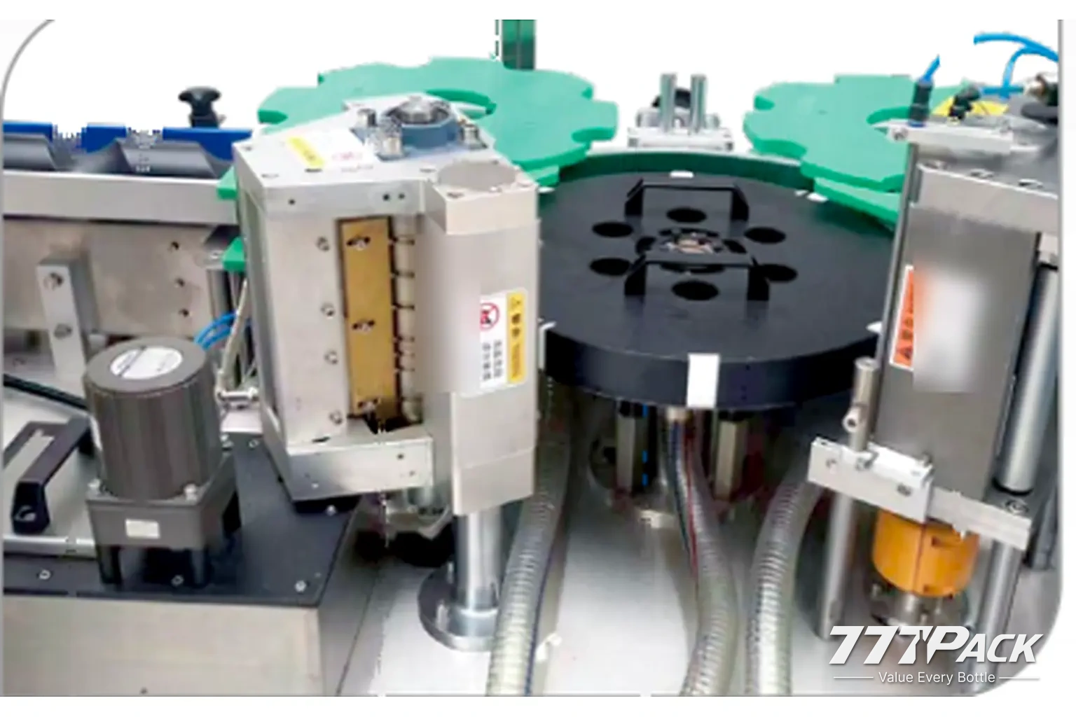 Label cutting and hot melt glue system of the CY-ZR15 linear OPP labeling machine